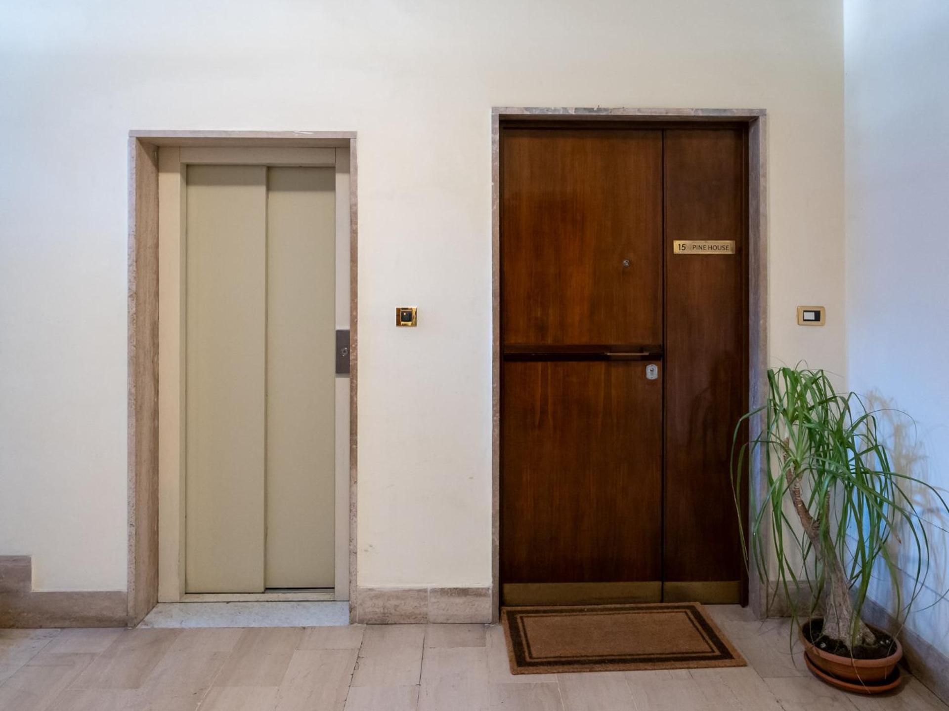 Ferienwohnung Pine House Sorrent Exterior foto